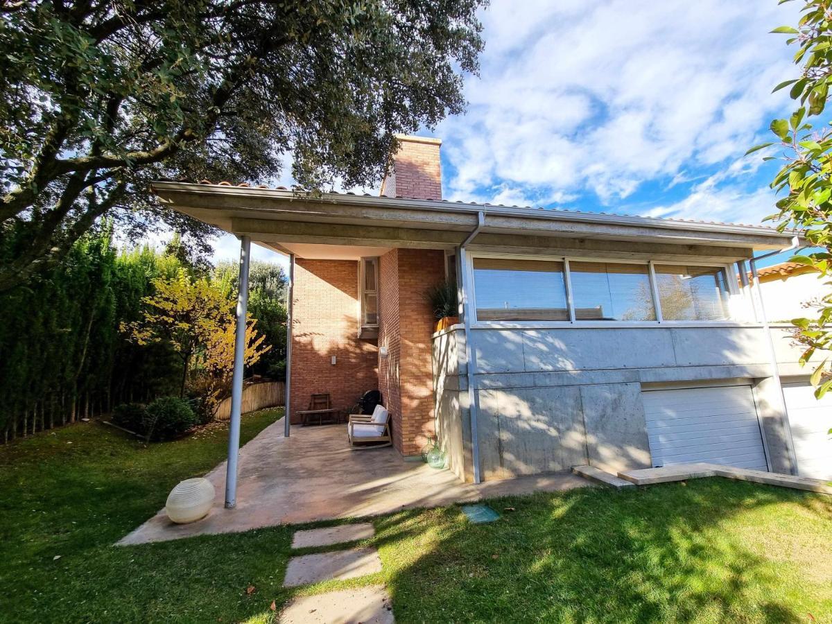 Villa Guara Golf Y Pool Comotucasa Nueno Eksteriør billede