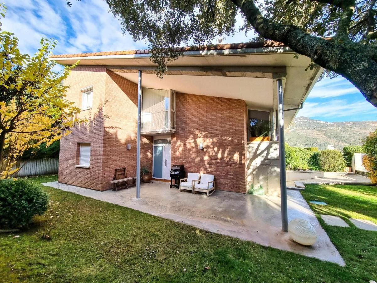 Villa Guara Golf Y Pool Comotucasa Nueno Eksteriør billede
