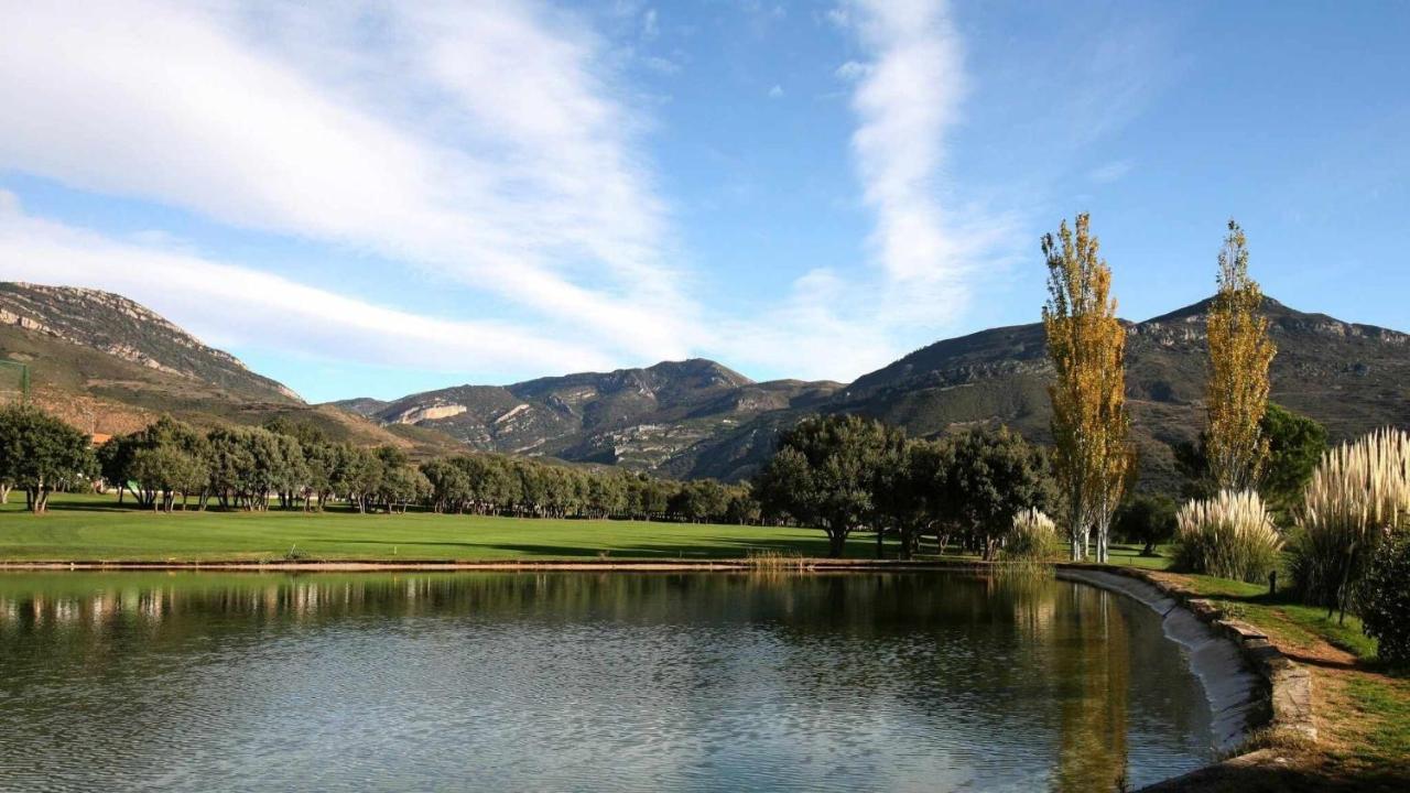 Villa Guara Golf Y Pool Comotucasa Nueno Eksteriør billede