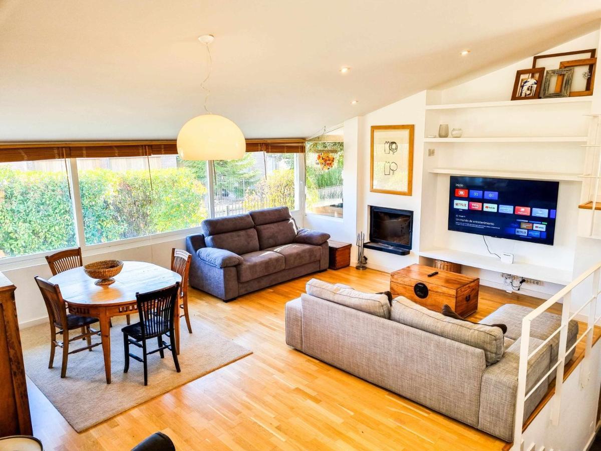 Villa Guara Golf Y Pool Comotucasa Nueno Eksteriør billede